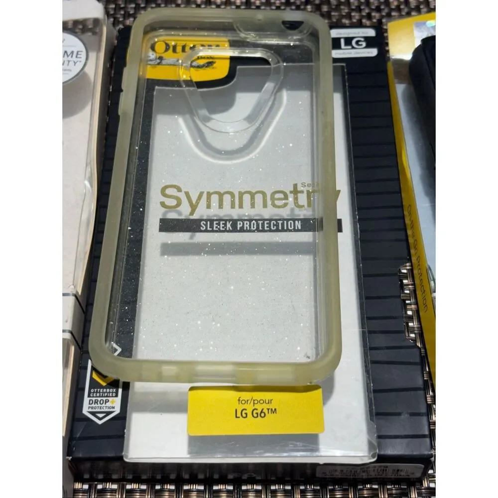 4 phone cases